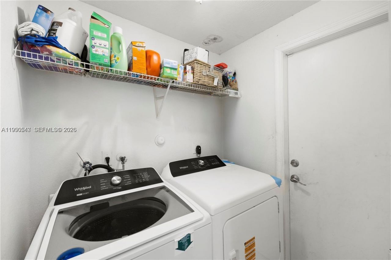 11243 NW 58th Ter , Unit 1, Doral, FL 33178 Photo