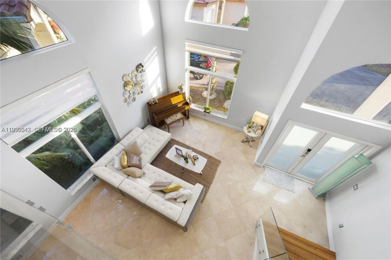 11243 NW 58th Ter , Unit 1, Doral, FL 33178 Photo