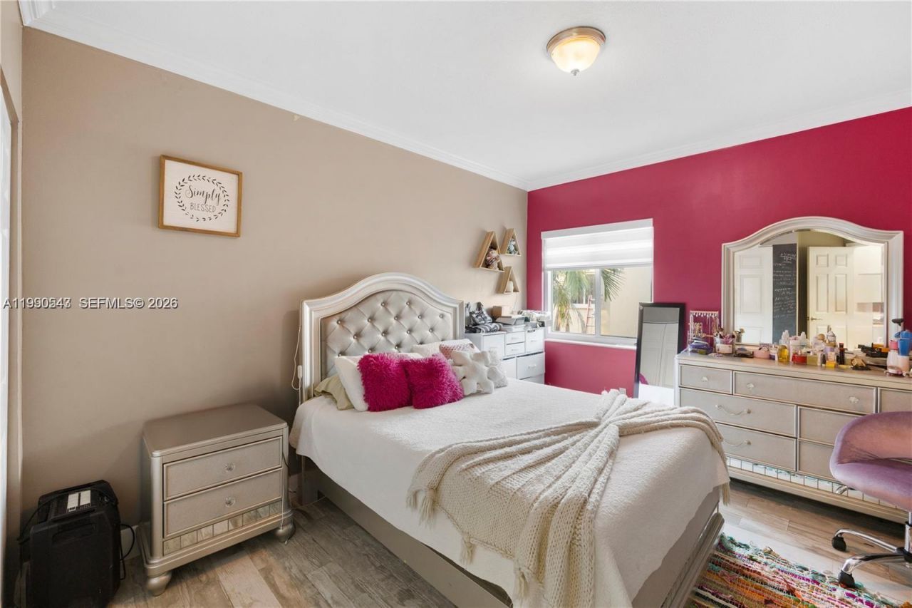 11243 NW 58th Ter , Unit 1, Doral, FL 33178 Photo