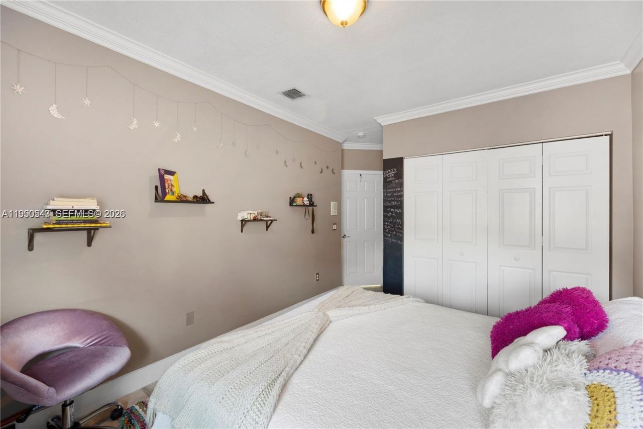 11243 NW 58th Ter , Unit 1, Doral, FL 33178 Photo