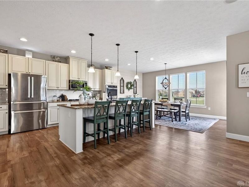 1706 Meadow Creek Court, Centerville, OH 45458 Photo 17