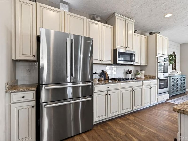 1706 Meadow Creek Court, Centerville, OH 45458 Photo 23