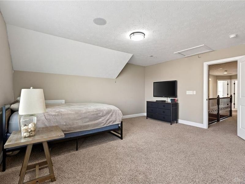 1706 Meadow Creek Court, Centerville, OH 45458 Photo 43