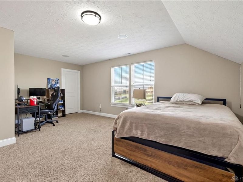 1706 Meadow Creek Court, Centerville, OH 45458 Photo 44