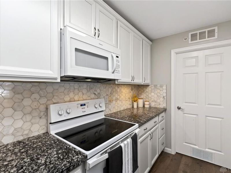 3127 Alexander Place, Unit 101, Beavercreek, OH 45431 Photo 21