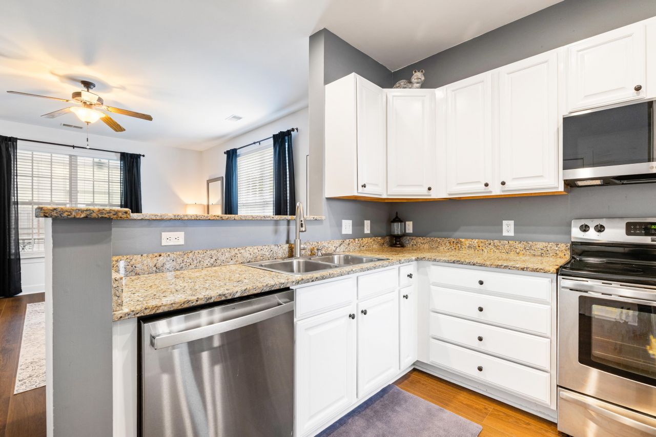 1727 Brittlebush Lane Photo 6