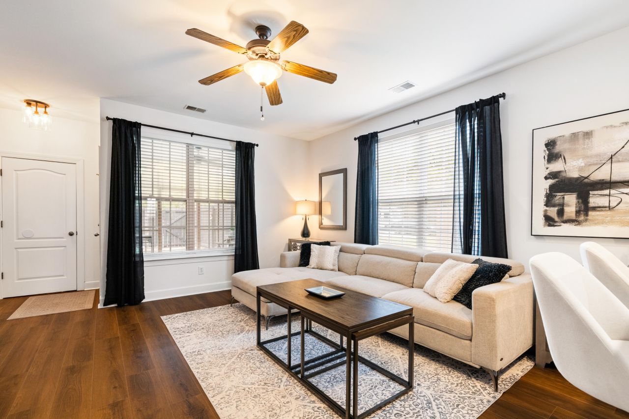 1727 Brittlebush Lane Photo 7