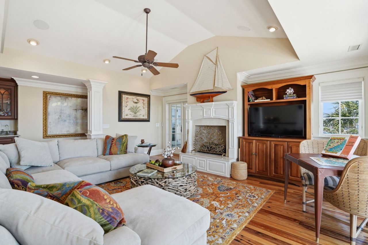 601 Palmetto Boulevard Photo 48