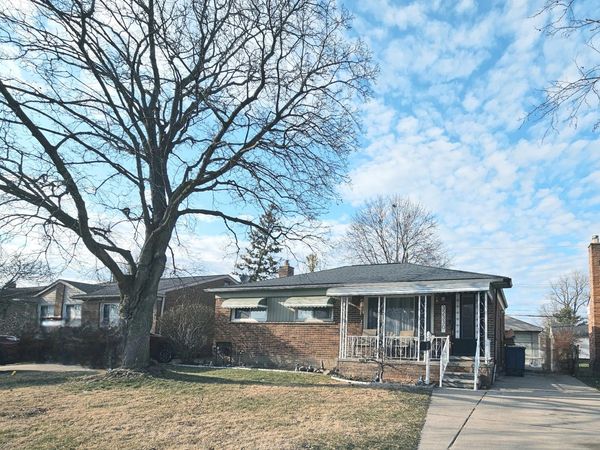 32330 Grandview Avenue, Westland, MI 48186