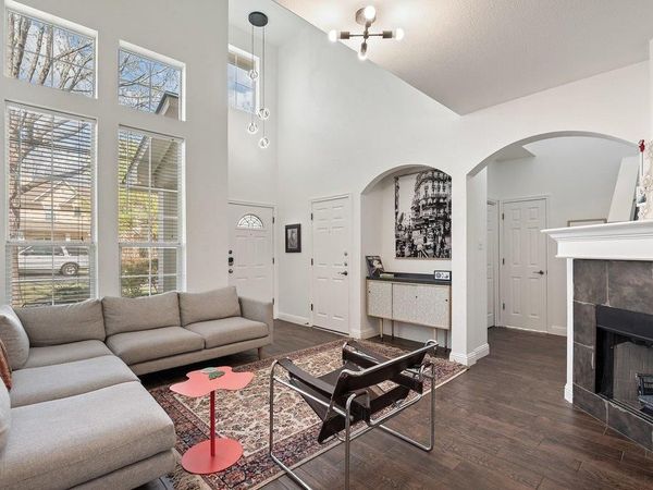 1819 Village Oak CT, Austin, TX 78704