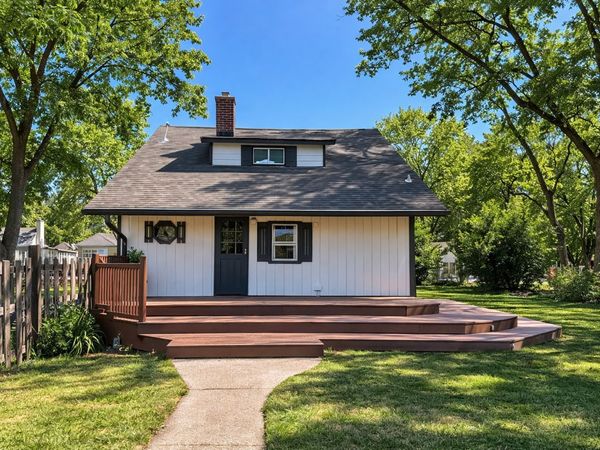 18404 Dixie Highway , Homewood, IL 60430