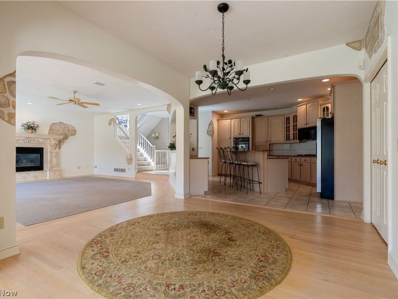 5412 Downingsgate Circle NW, Canton, OH 44718 Photo 17