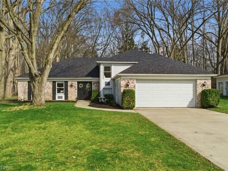 25726 Hidden Acres Drive, Westlake, OH 44145 Photo 1