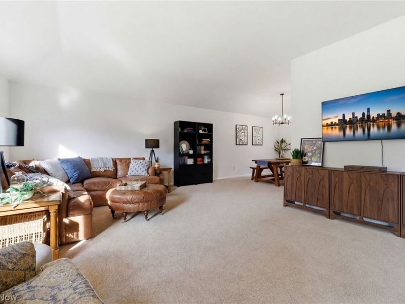 25726 Hidden Acres Drive, Westlake, OH 44145 Photo 3