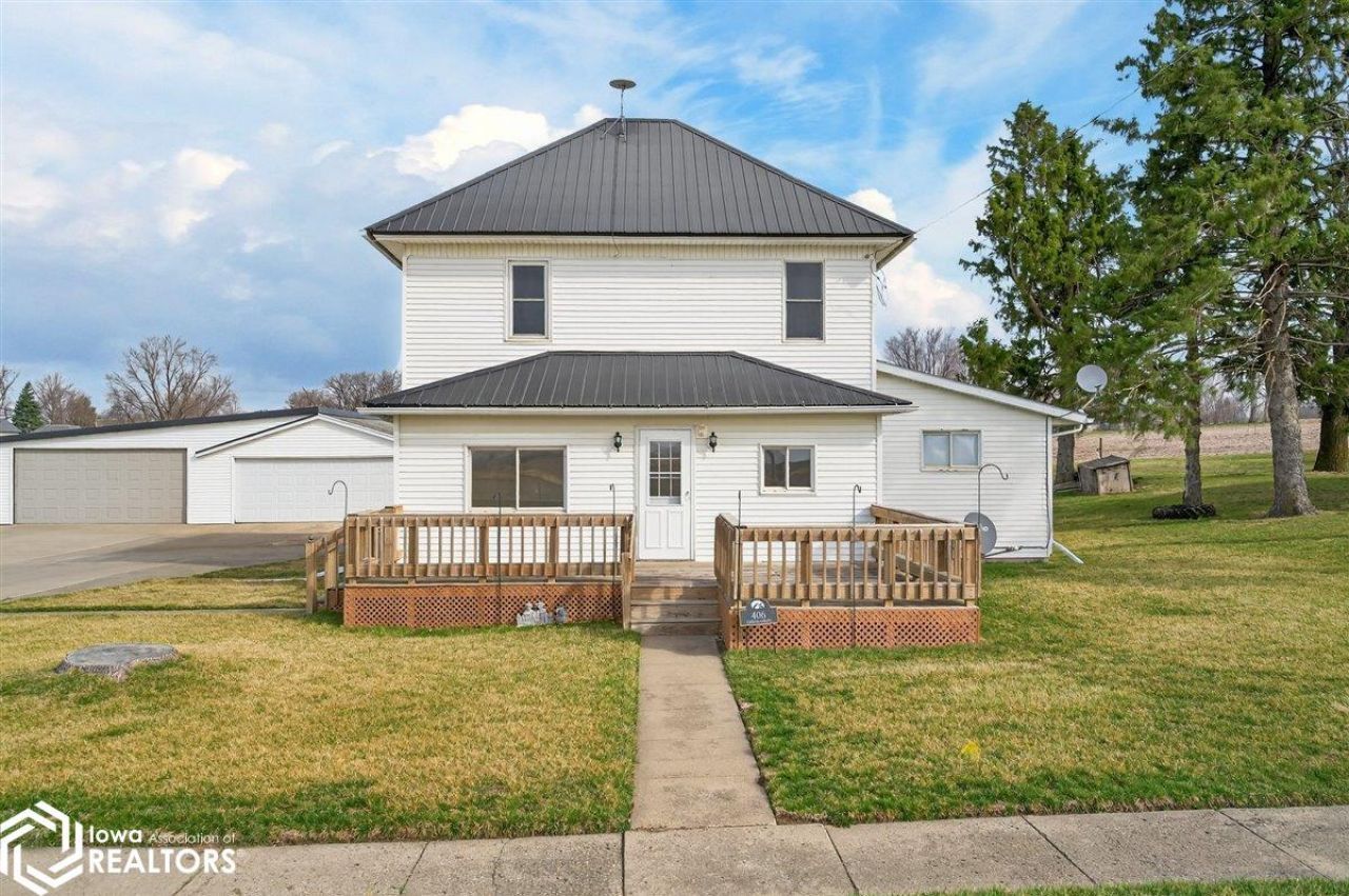 406 Carlton Street, Garwin, IA 50632 Main Photo