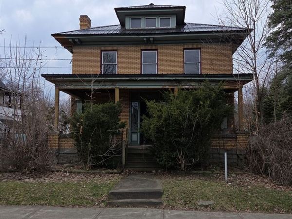 8 Williams Street, Falconer, NY 14733