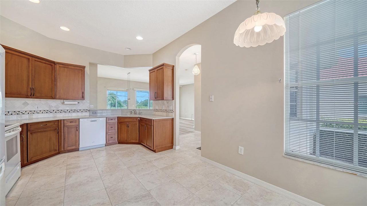 5939 Sandstone Avenue , Sarasota, FL 34243 Photo