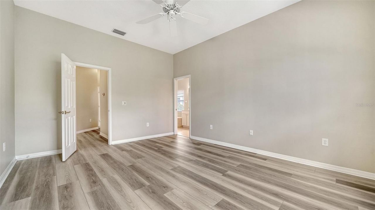 5939 Sandstone Avenue , Sarasota, FL 34243 Photo