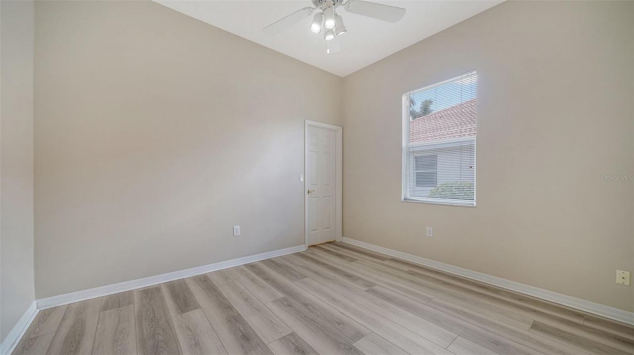 5939 Sandstone Avenue , Sarasota, FL 34243 Photo