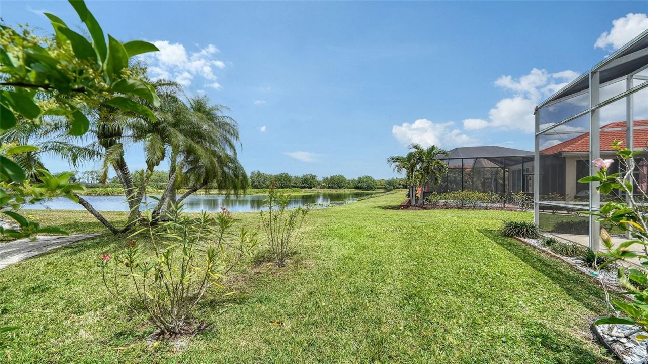 5939 Sandstone Avenue , Sarasota, FL 34243 Photo