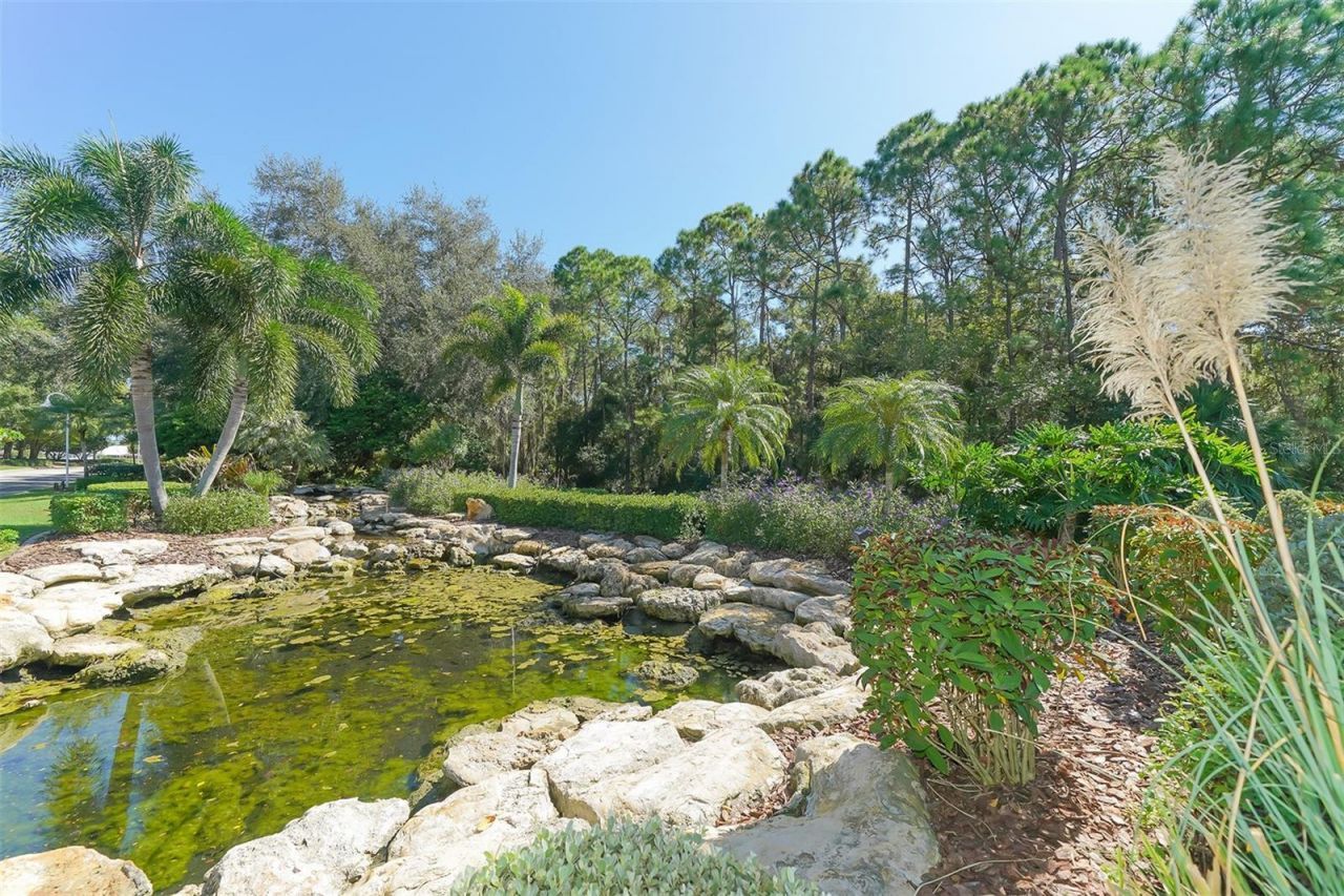 5939 Sandstone Avenue , Sarasota, FL 34243 Photo