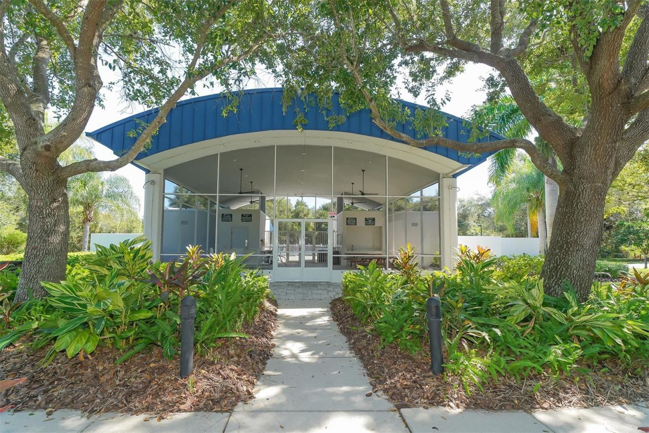 5939 Sandstone Avenue , Sarasota, FL 34243 Photo