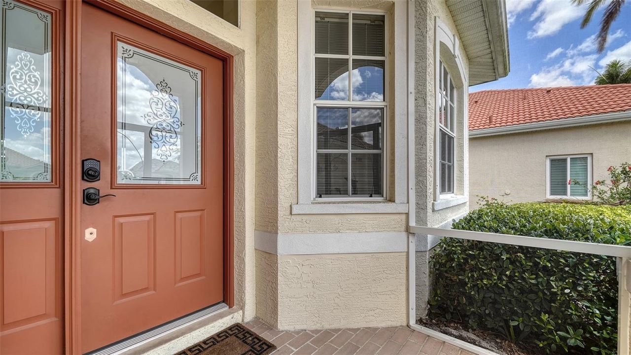 5939 Sandstone Avenue , Sarasota, FL 34243 Photo