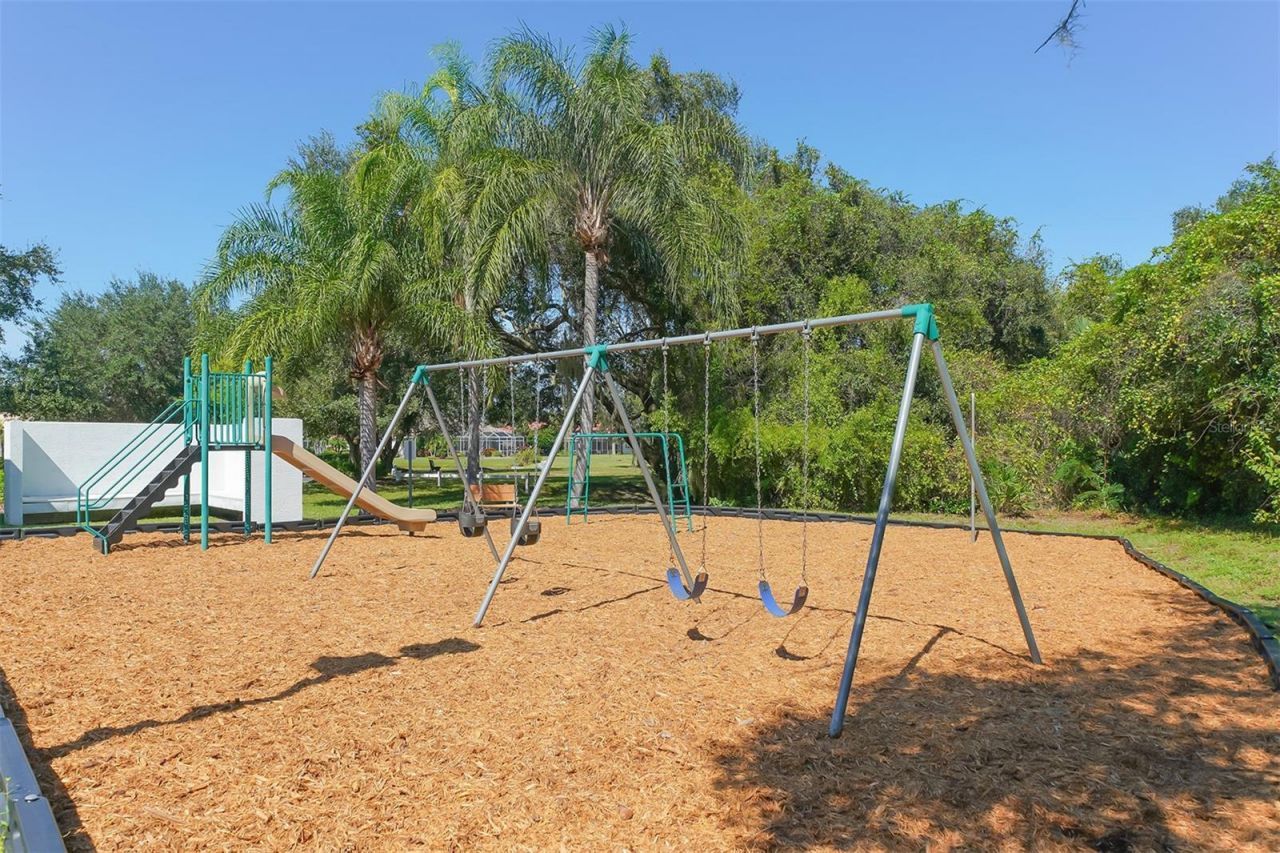 5939 Sandstone Avenue , Sarasota, FL 34243 Photo