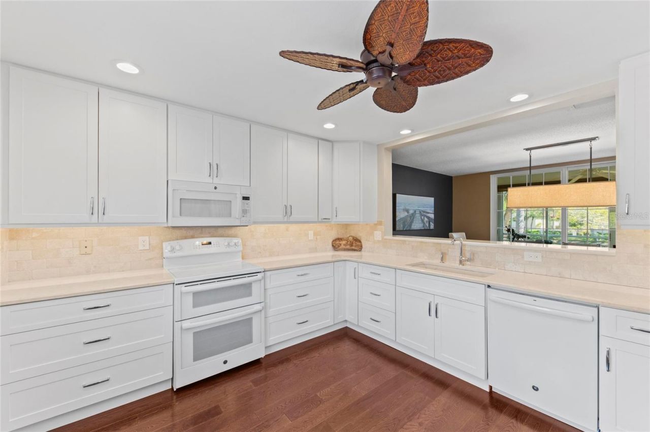 6101 34th Street W, Unit 3D, Bradenton, FL 34210 Photo