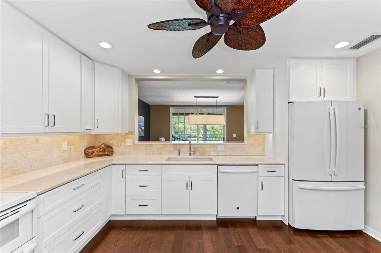 6101 34th Street W, Unit 3D, Bradenton, FL 34210 Photo