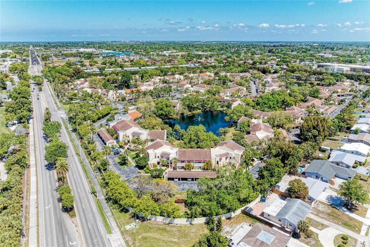 6101 34th Street W, Unit 3D, Bradenton, FL 34210 Photo