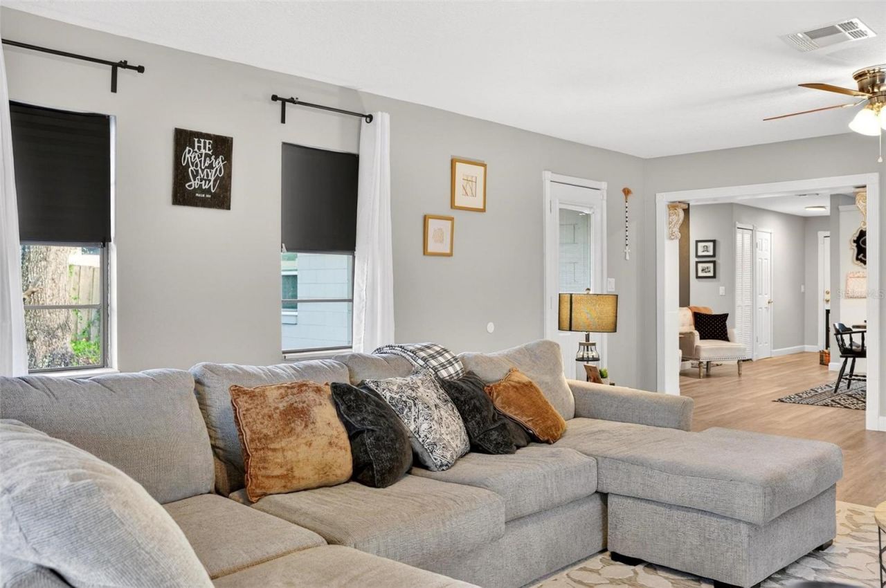 106 Portland Street, Eustis, FL 32726 Photo