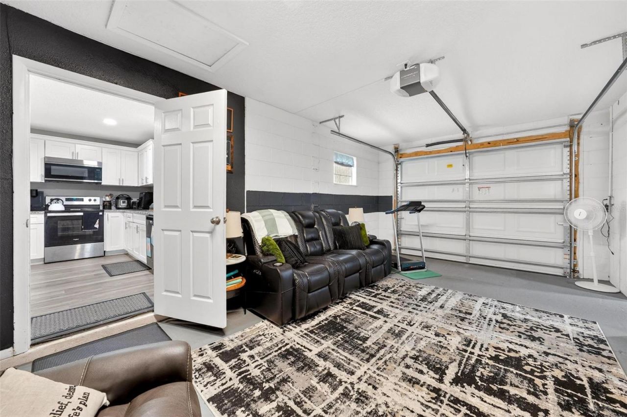 106 Portland Street, Eustis, FL 32726 Photo