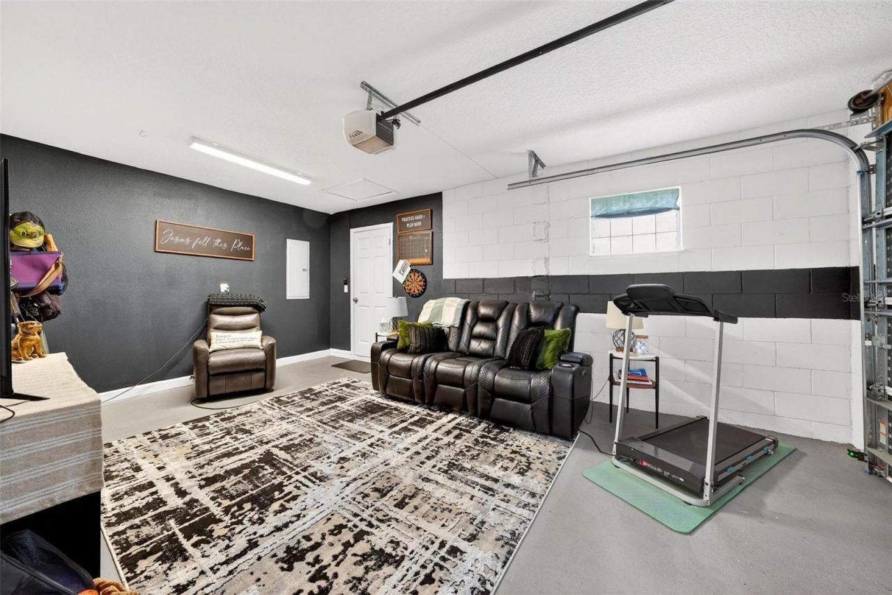 106 Portland Street, Eustis, FL 32726 Photo