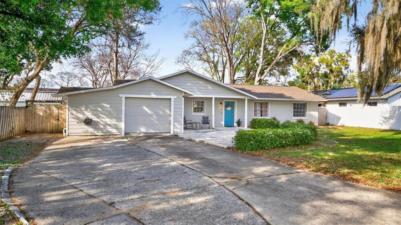 106 Portland Street, Eustis, FL 32726 Photo