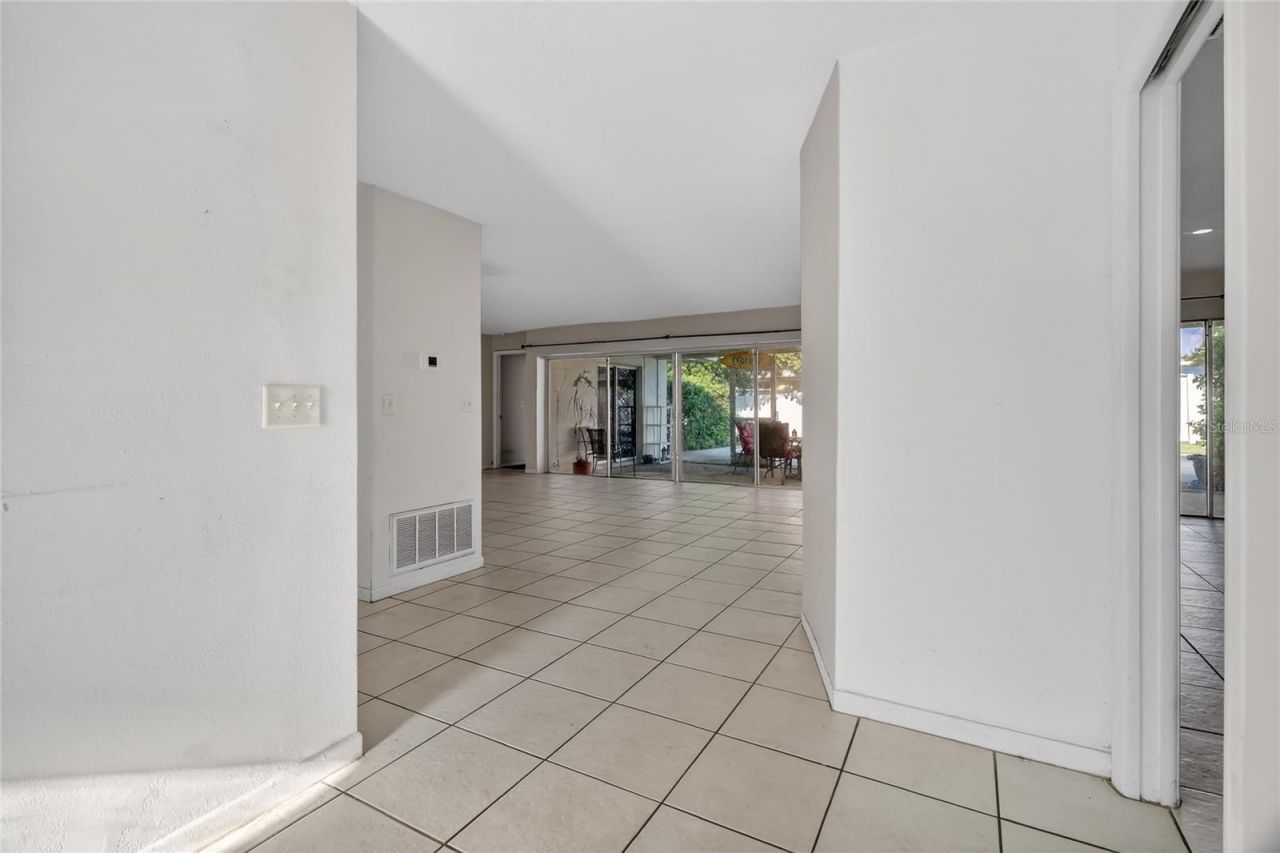 1301 Alameda Avenue , Clearwater, FL 33759 Photo