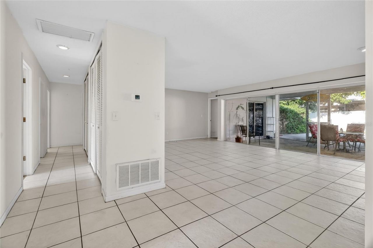 1301 Alameda Avenue , Clearwater, FL 33759 Photo