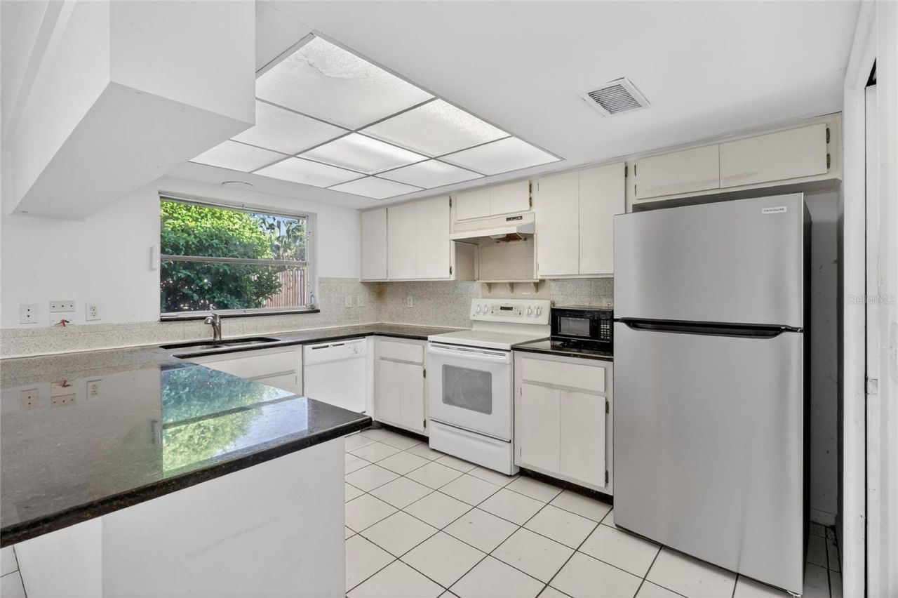 1301 Alameda Avenue , Clearwater, FL 33759 Photo