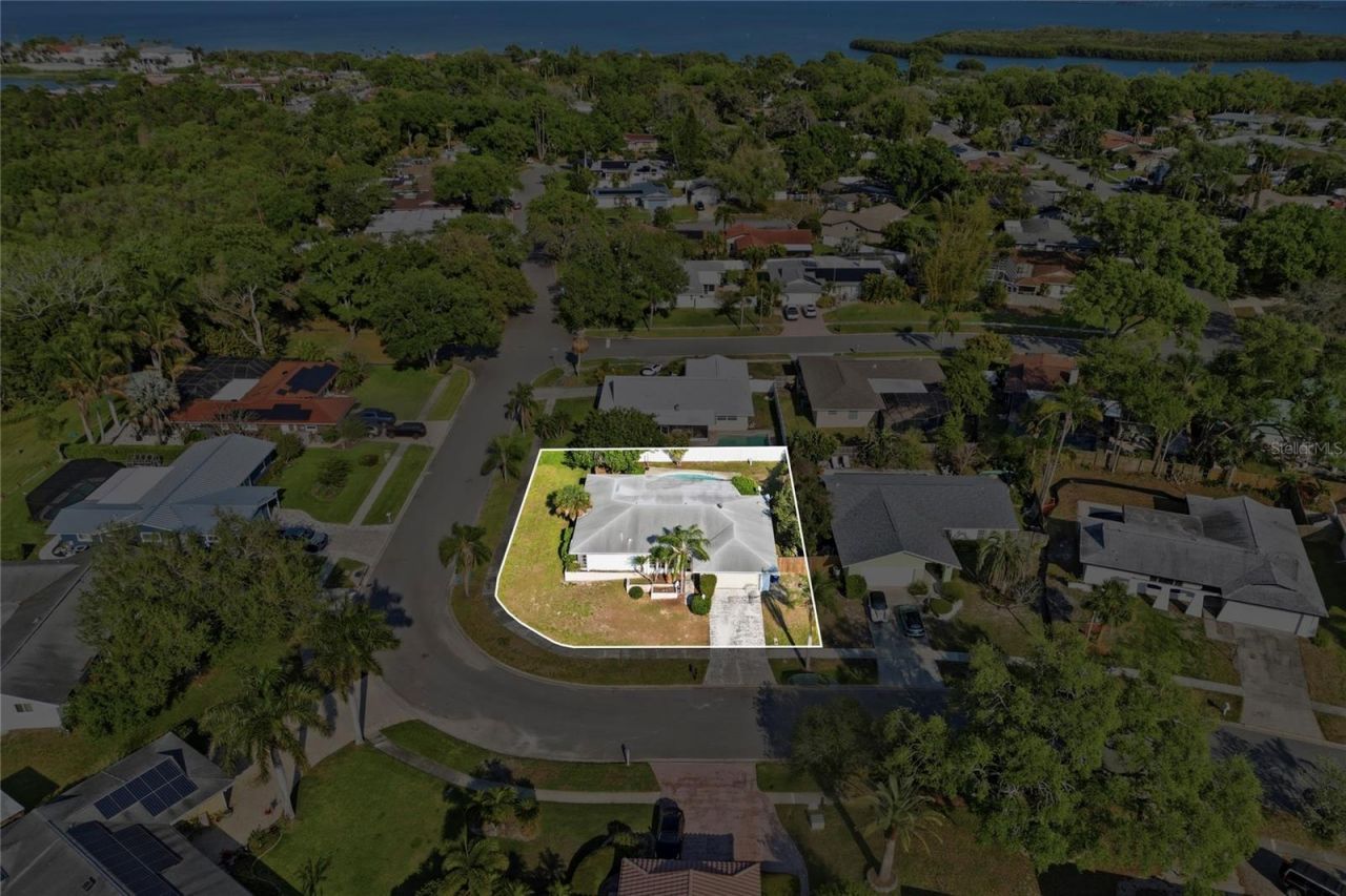 1301 Alameda Avenue , Clearwater, FL 33759 Photo