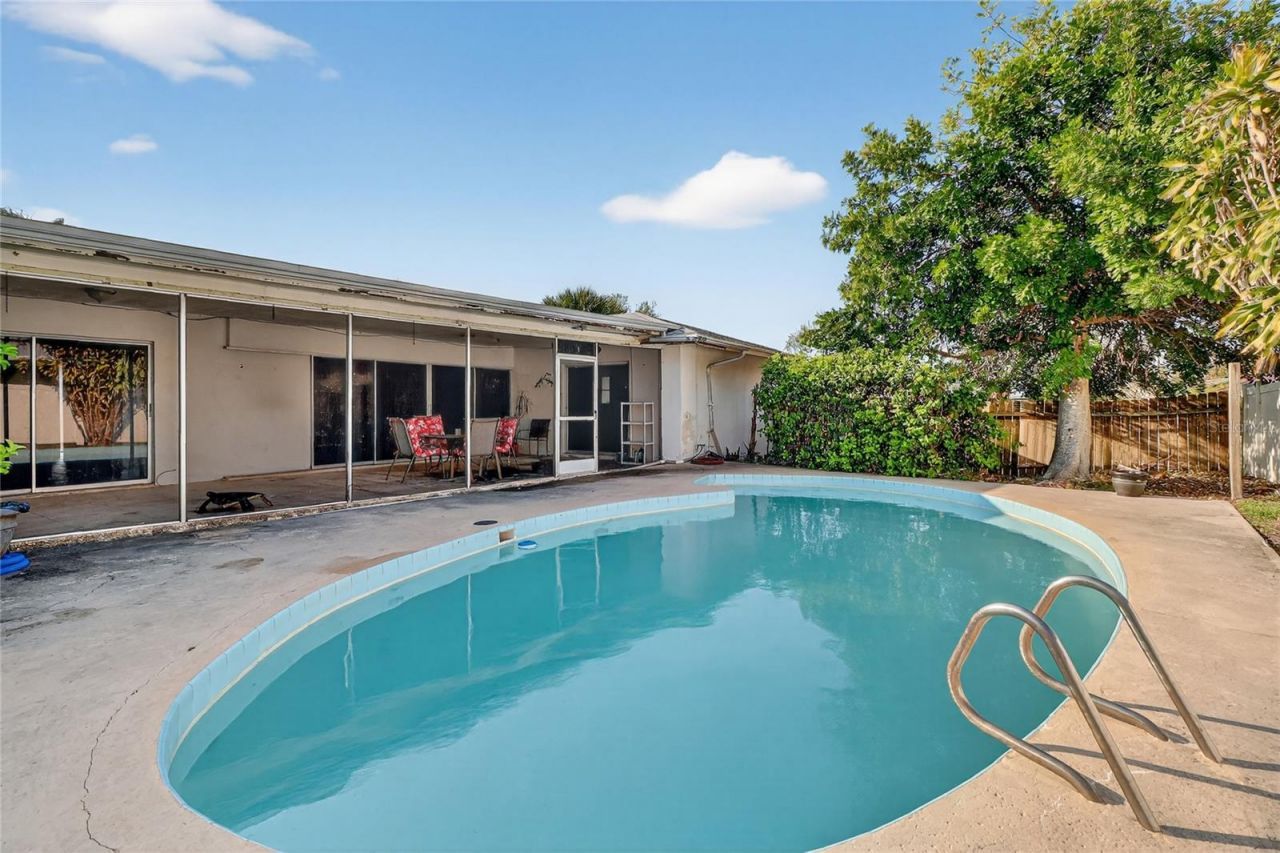 1301 Alameda Avenue , Clearwater, FL 33759 Photo