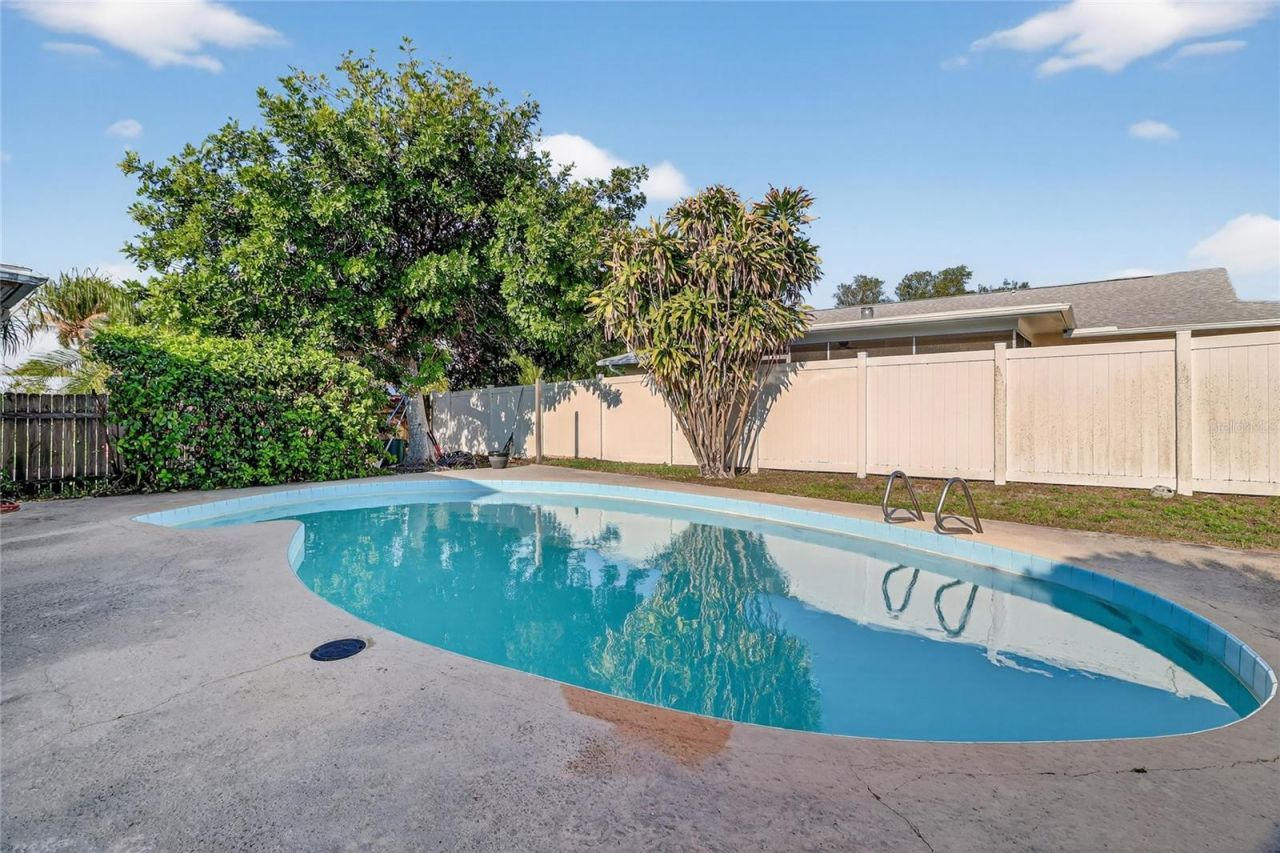 1301 Alameda Avenue , Clearwater, FL 33759 Photo