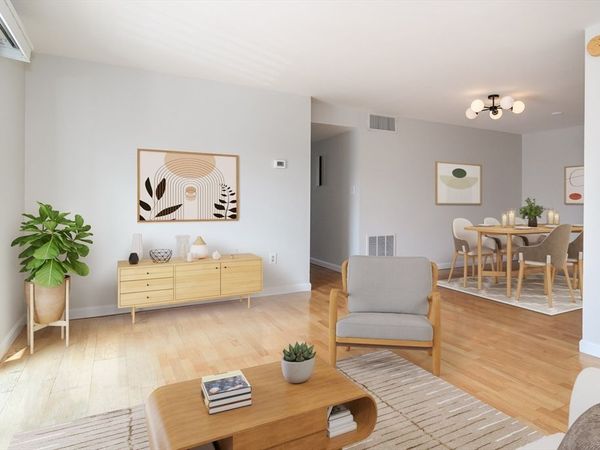 6 Post Oak Ln, Unit 9, Natick, MA 01760