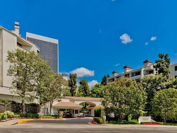 2142 Century Park Lane, Unit 102, Los Angeles, CA 90067
