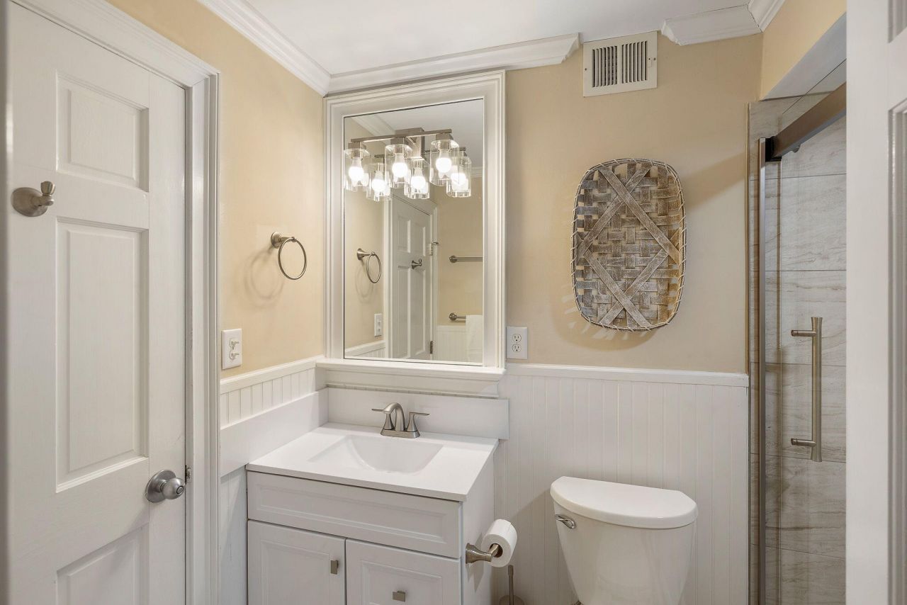 3572 Shipwatch Road Photo 7