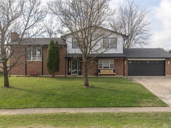 408 Bent Twig Drive, Vandalia, OH 45377