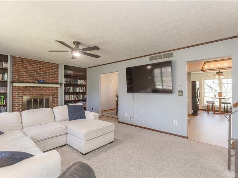 408 Bent Twig Drive, Vandalia, OH 45377 Photo 7