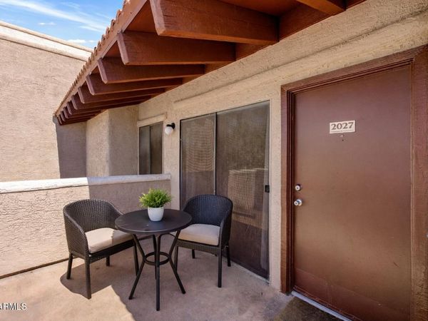 5757 W EUGIE Avenue, Unit 2027, Glendale, AZ 85304