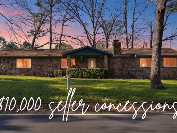 16295 Cypress Lane, Rogers, AR 72756