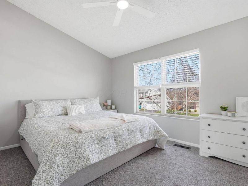 9003 Holquest Drive, Lewis Center, OH 43035 Photo 14