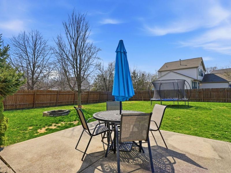 9003 Holquest Drive, Lewis Center, OH 43035 Photo 29